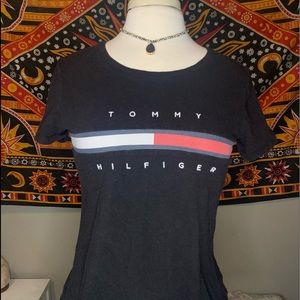 Essential Tommy Hilfiger Logo T-Shirt